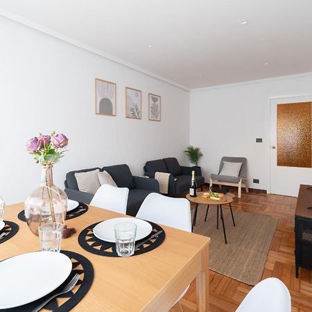 Ferienwohnung Amplia Vivienda Con Garaje Vigo Exterior foto