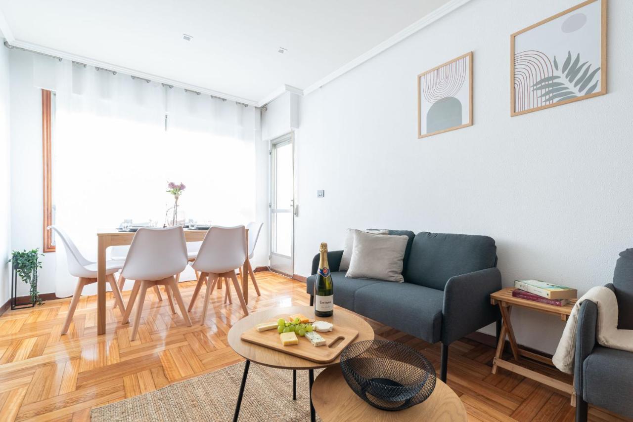 Ferienwohnung Amplia Vivienda Con Garaje Vigo Exterior foto