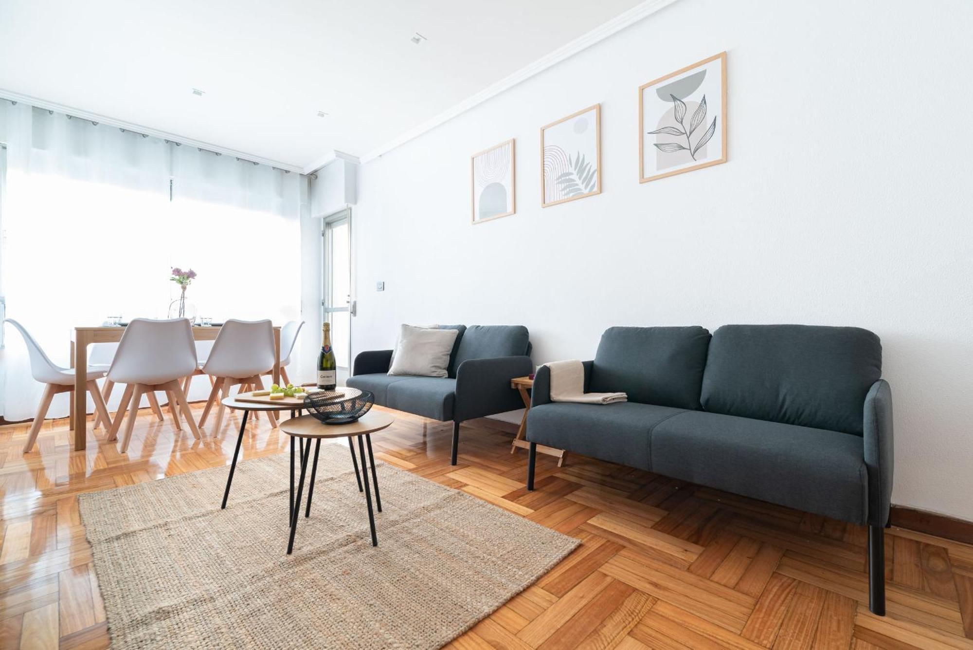 Ferienwohnung Amplia Vivienda Con Garaje Vigo Exterior foto