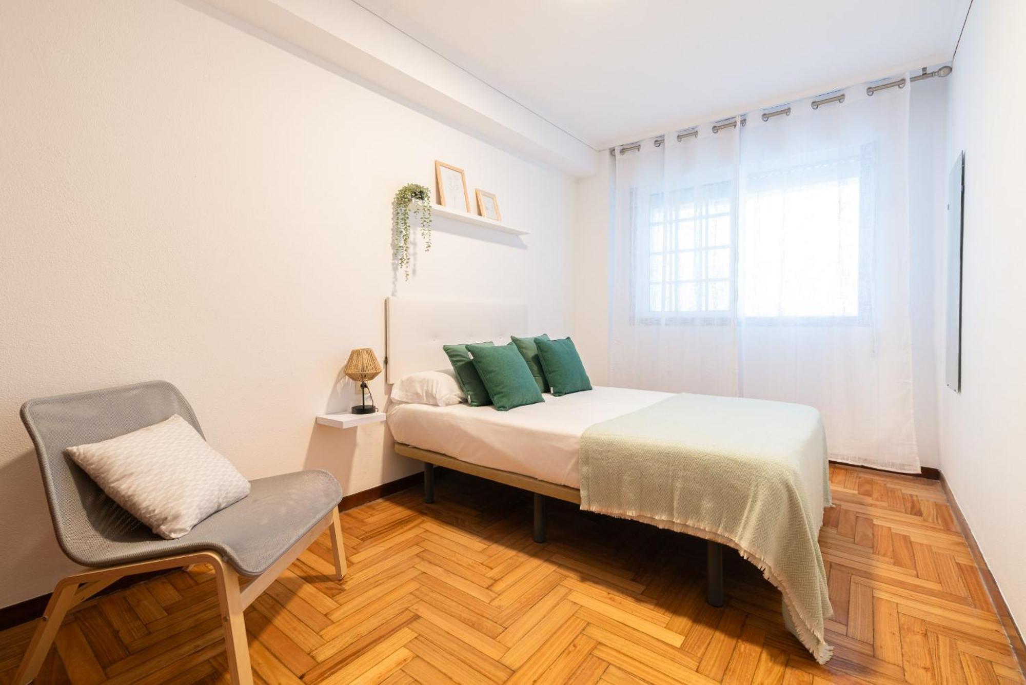 Ferienwohnung Amplia Vivienda Con Garaje Vigo Exterior foto