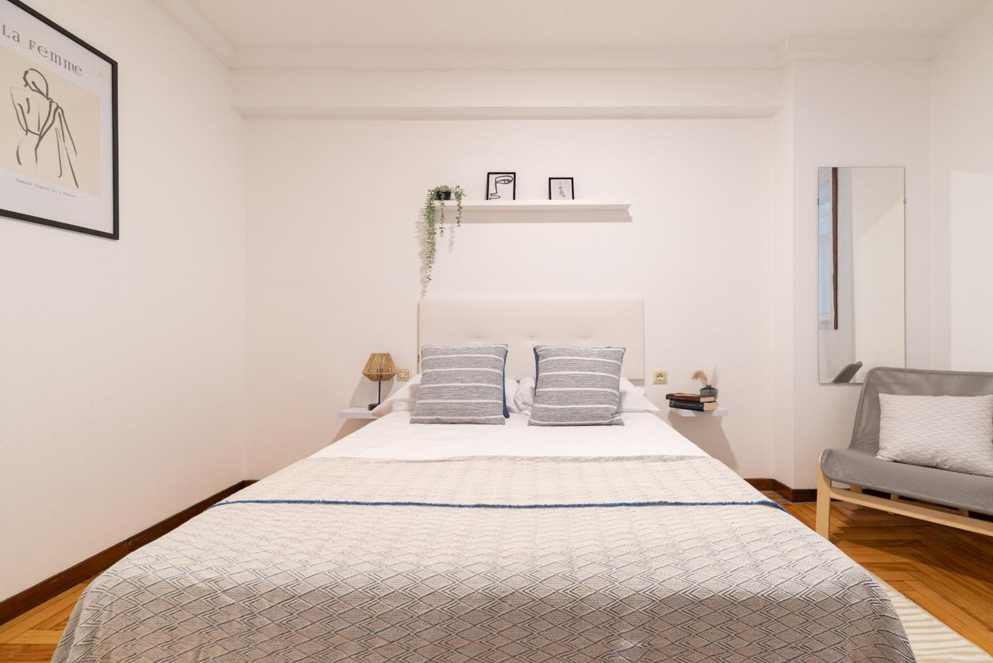 Ferienwohnung Amplia Vivienda Con Garaje Vigo Exterior foto